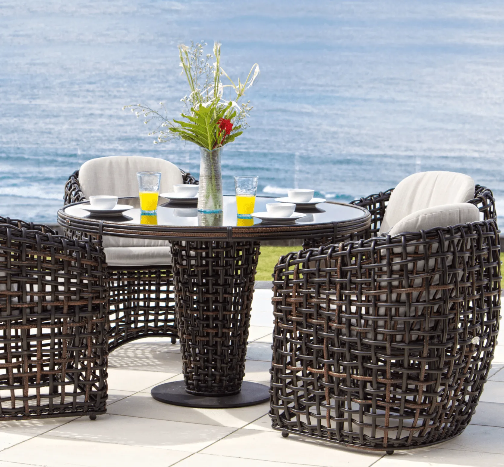 Dune Road Outdoor Dining Armchair w/ Canvas Cushion